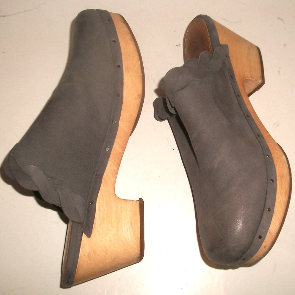 Frye Minnie Gray Nubuck and Wood Low-Heel Clogs